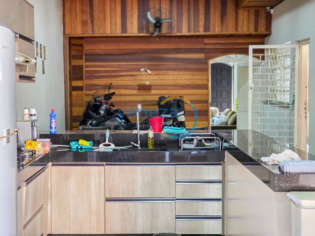 Casa Residencial para venda no bairro Shangri-la de Londrina - Foto 13
