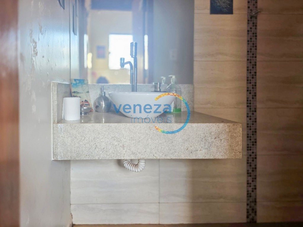 Casa Residencial para venda no bairro Shangri-la de Londrina - Foto 19