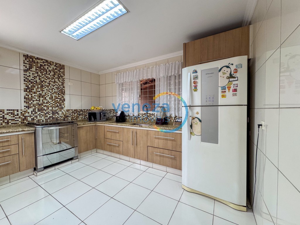 Casa Residencial para venda no bairro California de Londrina - Foto 39
