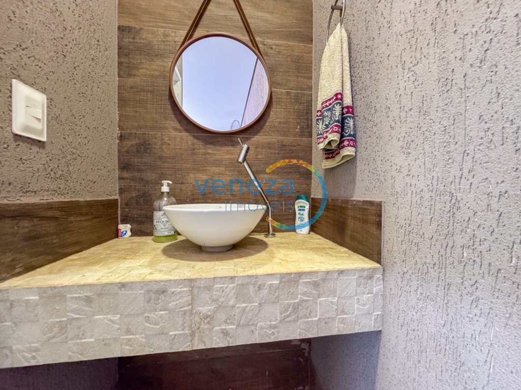 Casa Residencial para venda no bairro California de Londrina - Foto 49