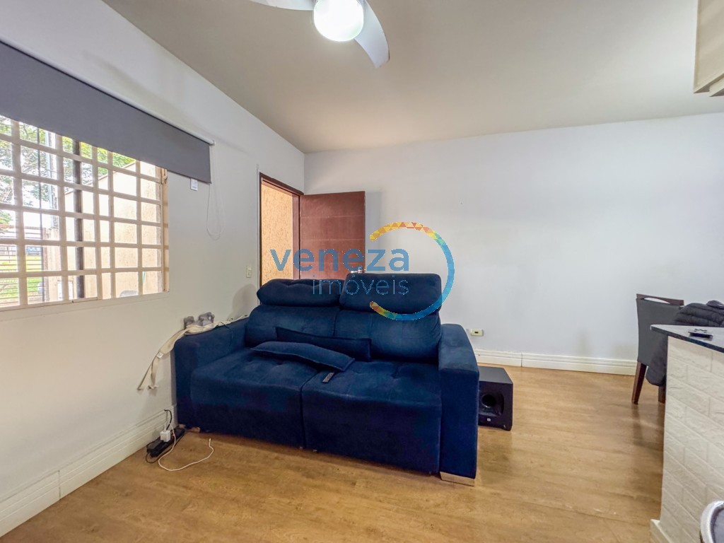 Casa Residencial para venda no bairro Jose B Almeida de Londrina - Foto 8