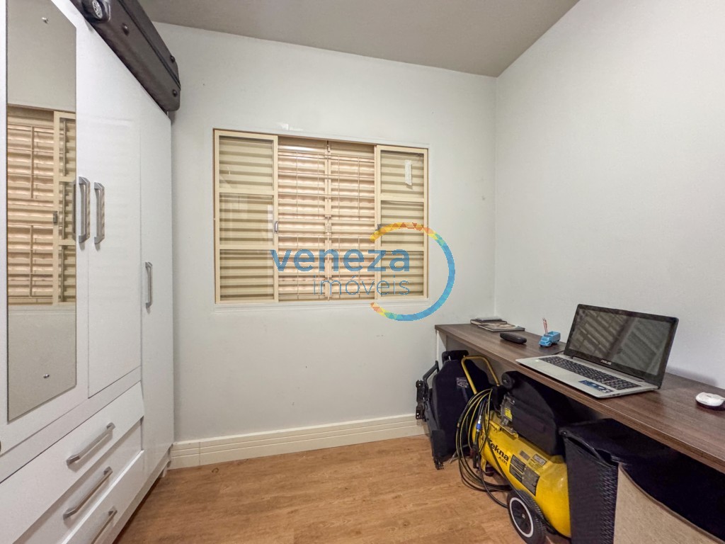 Casa Residencial para venda no bairro Jose B Almeida de Londrina - Foto 18
