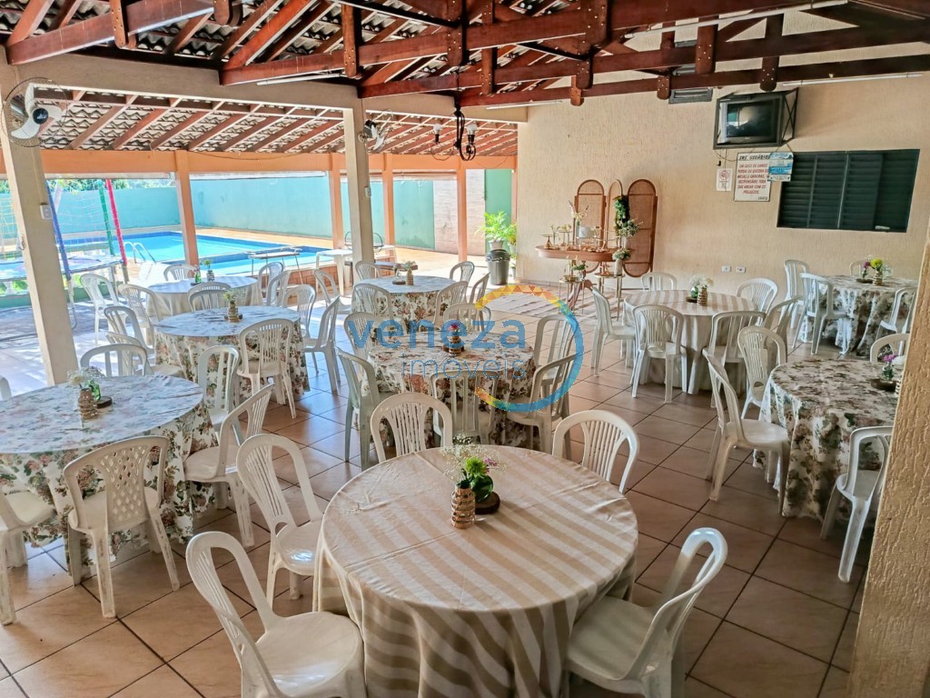 Casa Comercial para venda no Columbia em Londrina com 257m² por R$ 750.000,00 - Foto 2