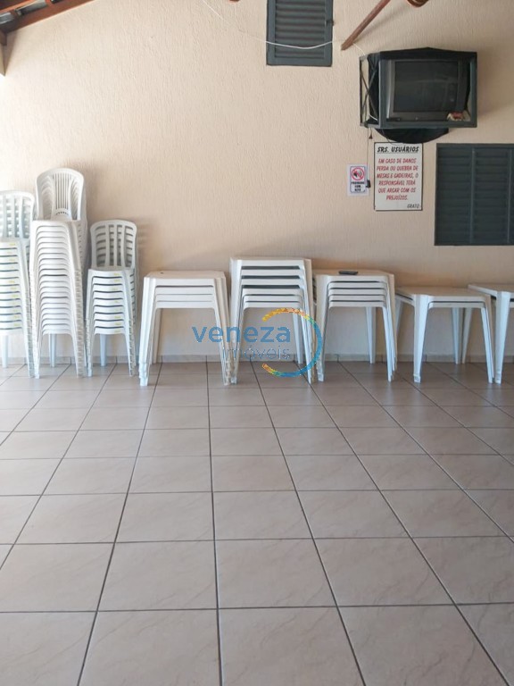 Casa Comercial para venda no bairro Columbia de Londrina - Foto 4