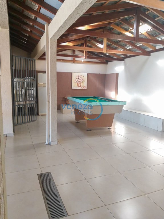 Casa Comercial para venda no bairro Columbia de Londrina - Foto 5