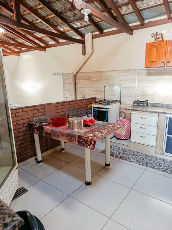 Casa Comercial para venda no bairro Columbia de Londrina - Foto 6