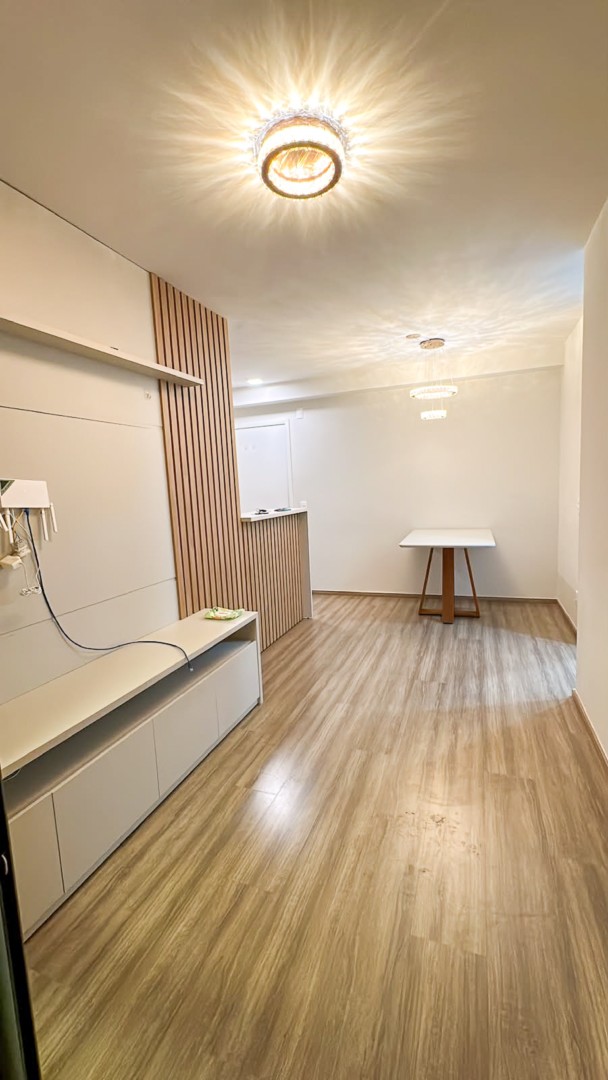 Apartamento para locacao no Centro em Londrina com 64m² por R$ 2.700,00  - Foto 2