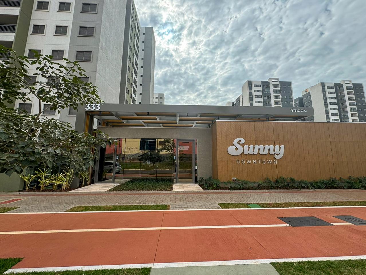 Apartamento para locacao no Centro em Londrina com 64m² por R$ 2.700,00  - Foto 1