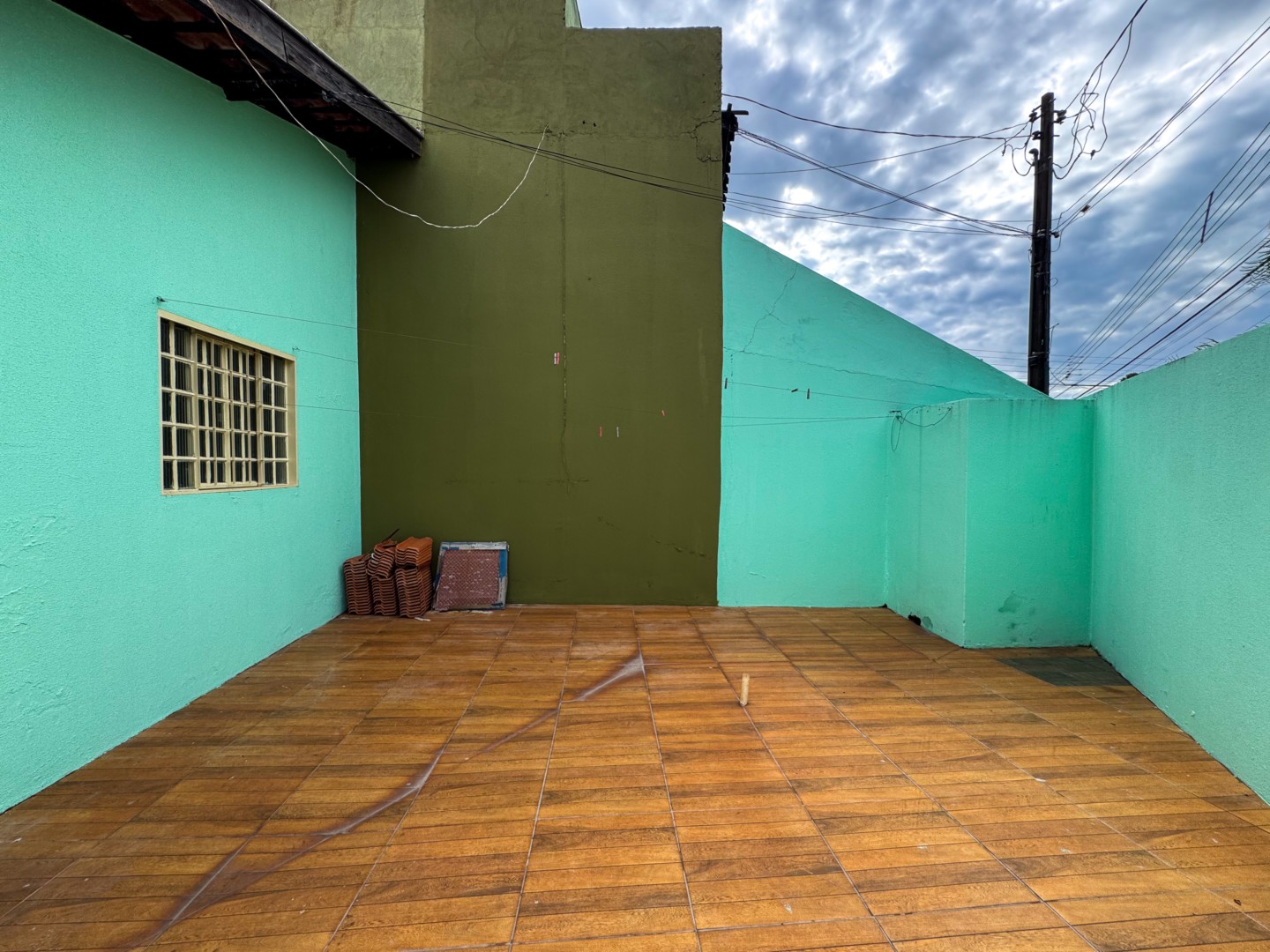 Casa Residencial para locacao no Jardim Campos Verdes em Londrina com 290m² por R$ 1.000,00 - Foto 2