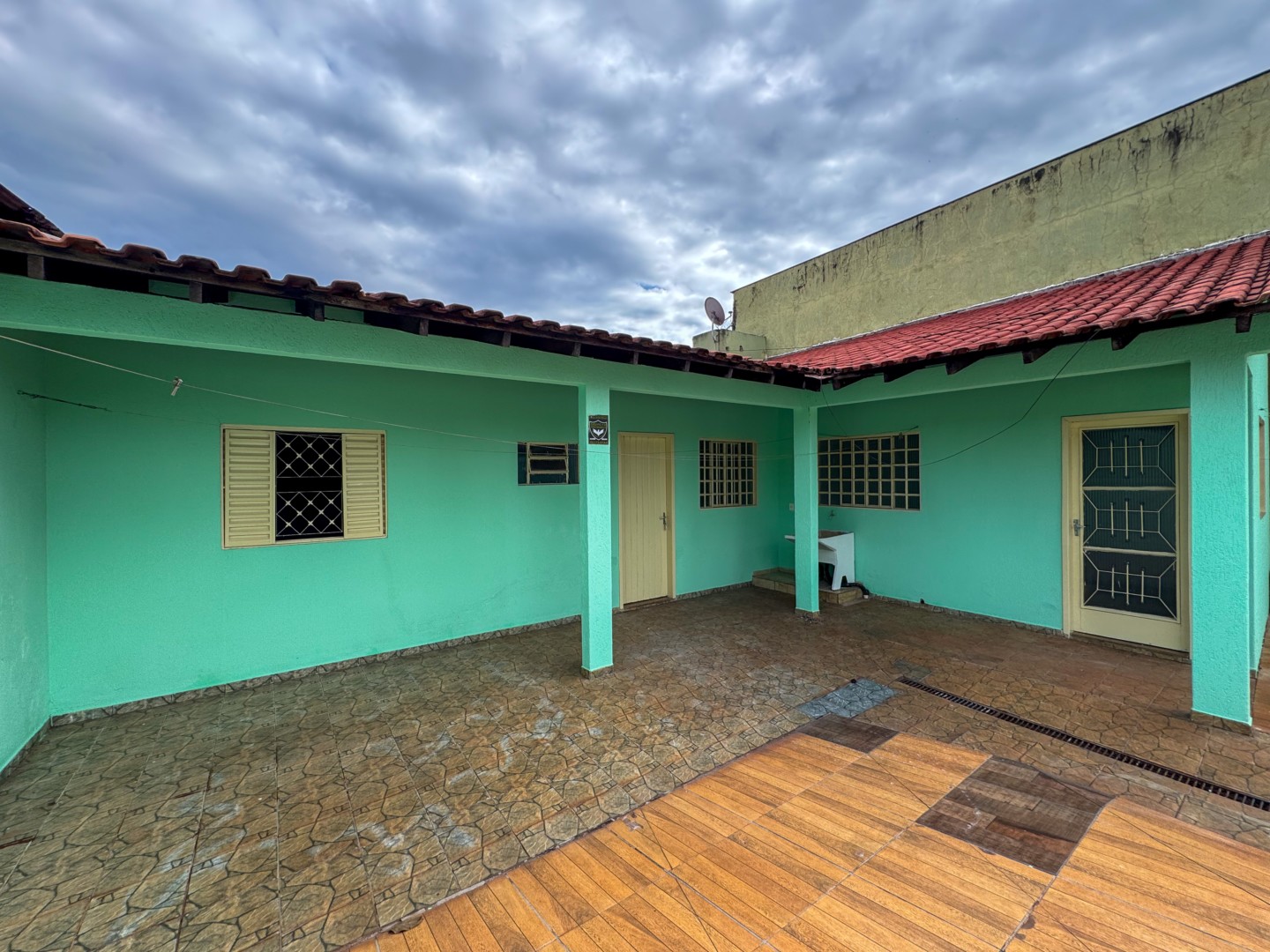 Casa Residencial para locacao no Jardim Campos Verdes em Londrina com 290m² por R$ 1.000,00 - Foto 3