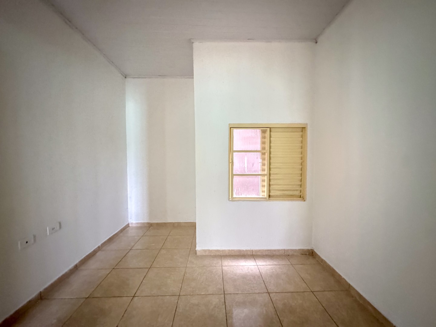 Casa Residencial para locação no bairro Jardim Campos Verdes de Londrina - Foto 17
