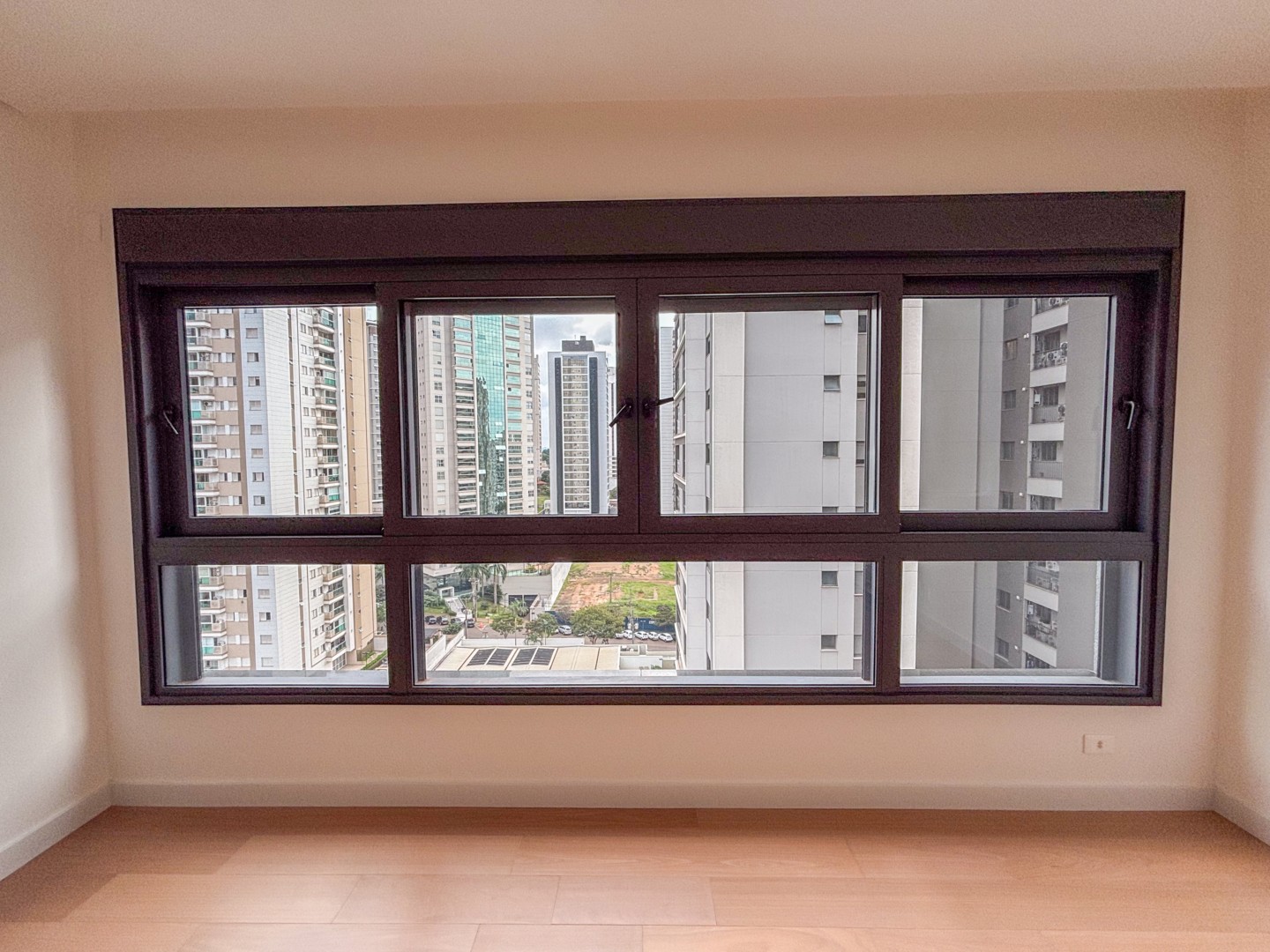 Apartamento para venda no bairro Gleba Fazenda Palhano de Londrina - Foto 16
