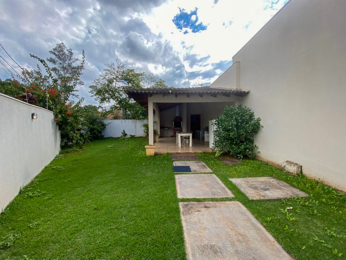 Casa Residencial para locação no bairro Aragarca de Londrina - Foto 21