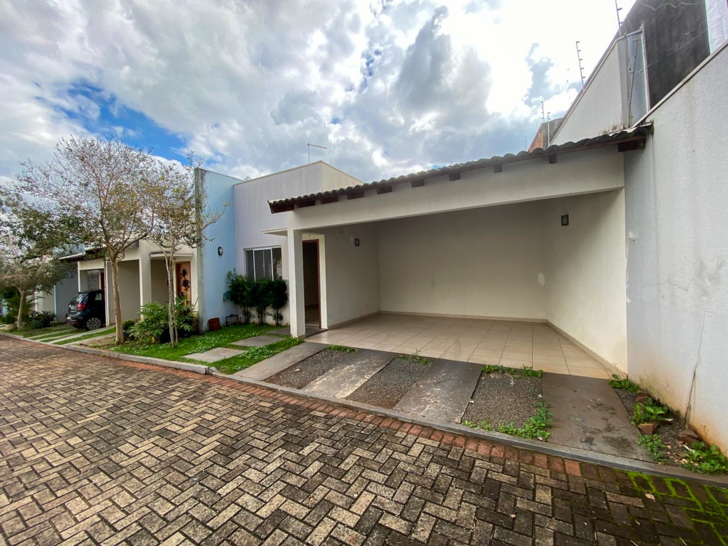 Casa Residencial para locacao no Aragarca em Londrina com 209m² por R$ 3.300,00 - Foto 2
