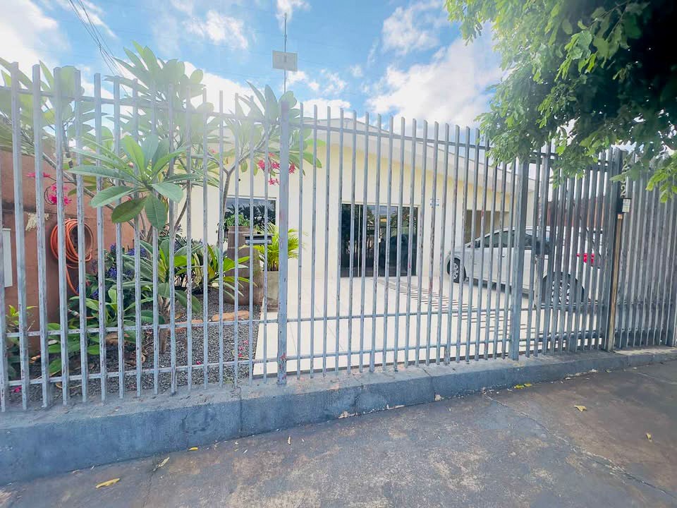 Casa Comercial para locação no bairro Amaro de Londrina - Foto 1