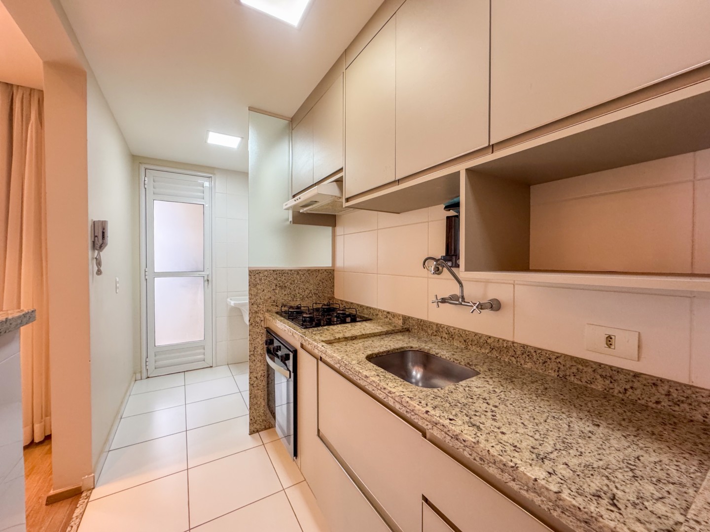 Apartamento para locação no bairro Gleba Palhano de Londrina - Foto 17