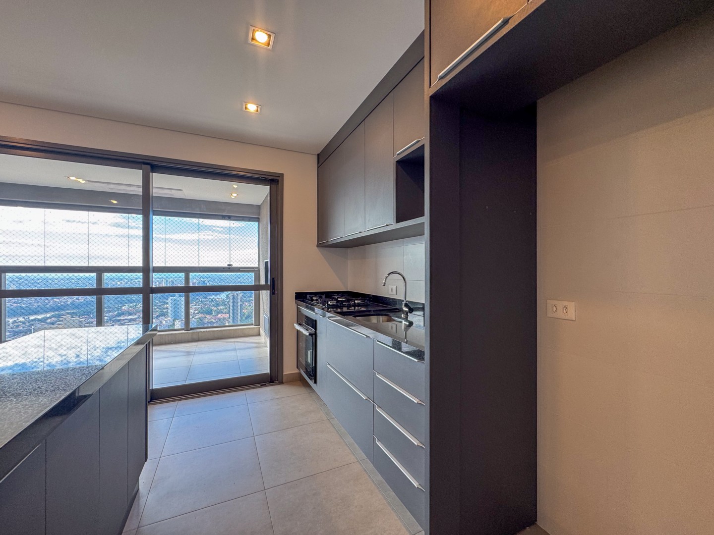 Apartamento para locação no bairro Guanabara de Londrina - Foto 13