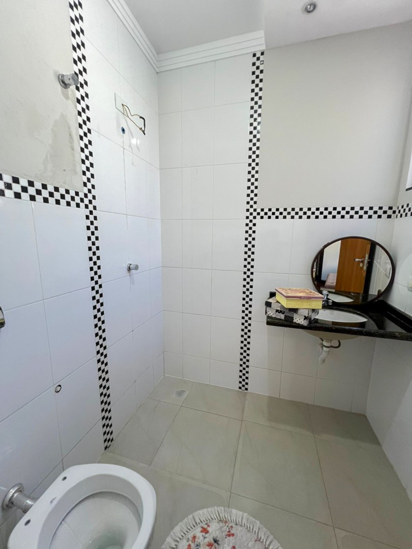 Casa Residencial para venda no bairro Antares de Londrina - Foto 8