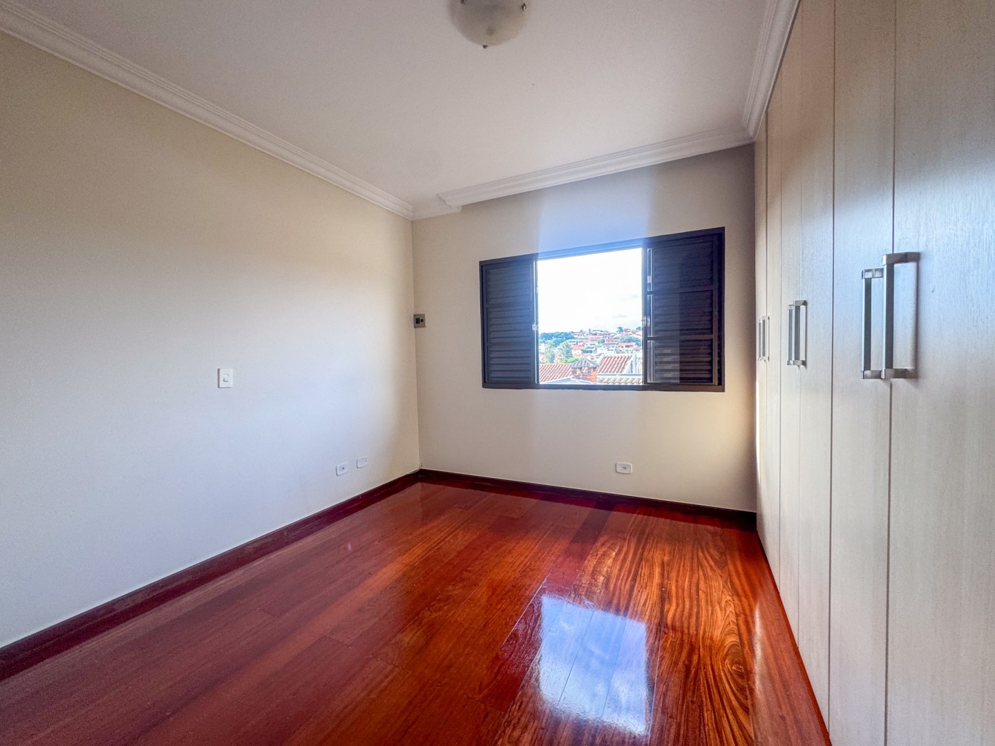 Casa Residencial para locação no bairro Universitario de Londrina - Foto 9