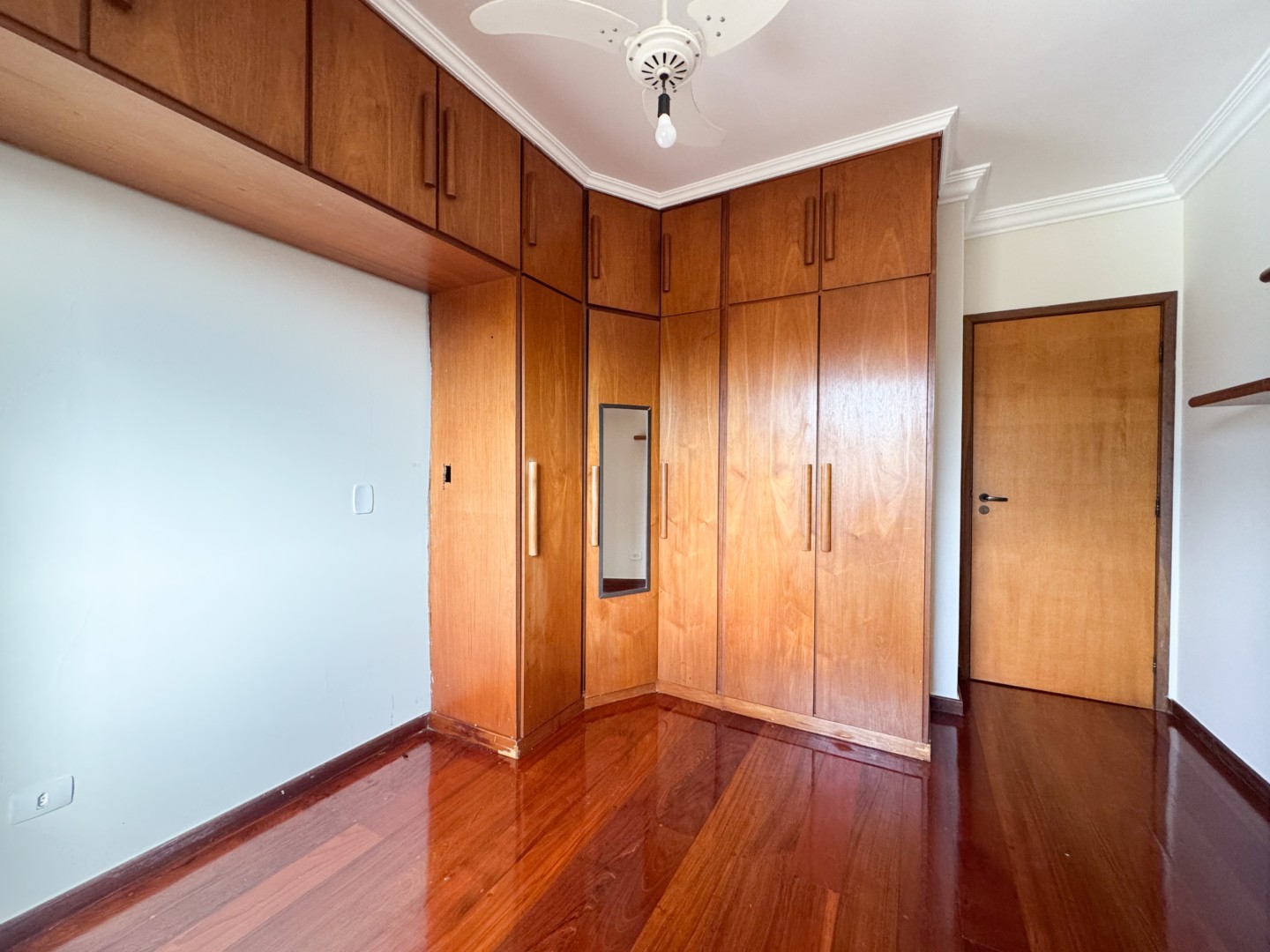 Casa Residencial para locação no bairro Universitario de Londrina - Foto 16