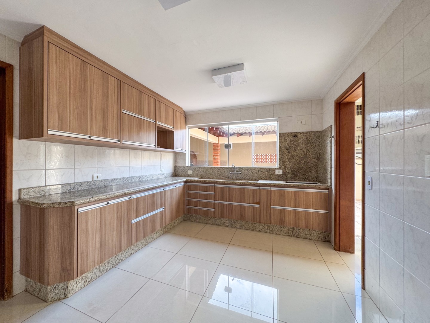 Casa Residencial para locação no bairro Universitario de Londrina - Foto 19