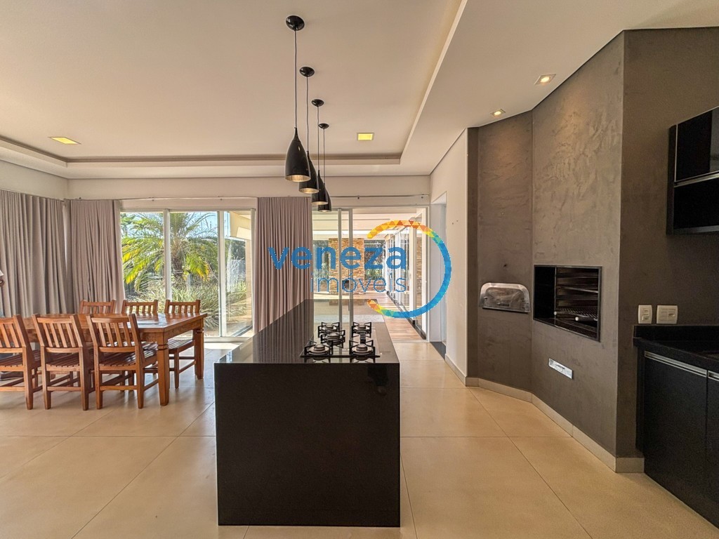 Casa Residencial para locação no bairro Terras de Canaa de Cambe com 200m<sup>2</sup> útil, 3 quartos, 2 vagas de garagem