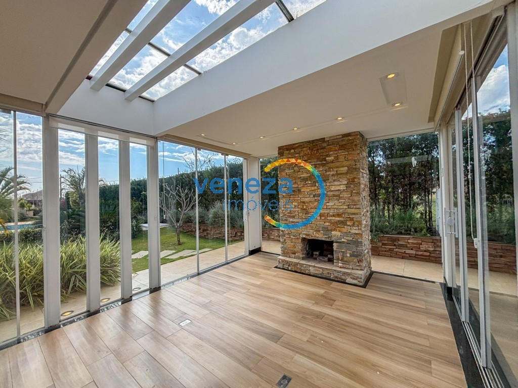 Casa Residencial para locação no bairro Terras de Canaa de Cambe com 200m<sup>2</sup> útil, 3 quartos, 2 vagas de garagem