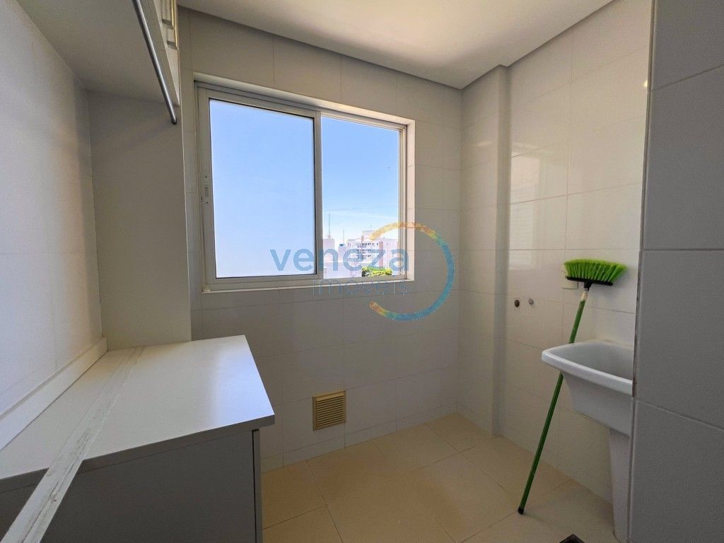 Apartamento à venda no bairro Gaion de Londrina com 80.68m<sup>2</sup> útil, 3 quartos, 1 vaga de garagem