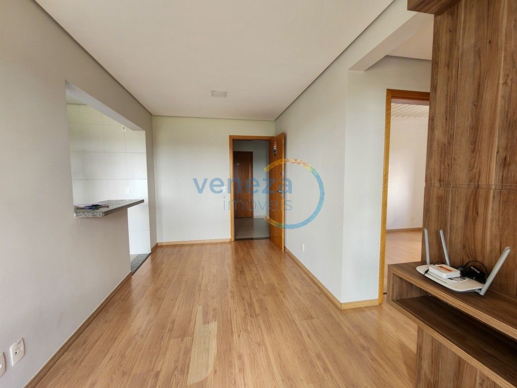 Apartamento para venda no Columbia em Londrina com 73,52m² por R$ 270.000,00  - Foto 2