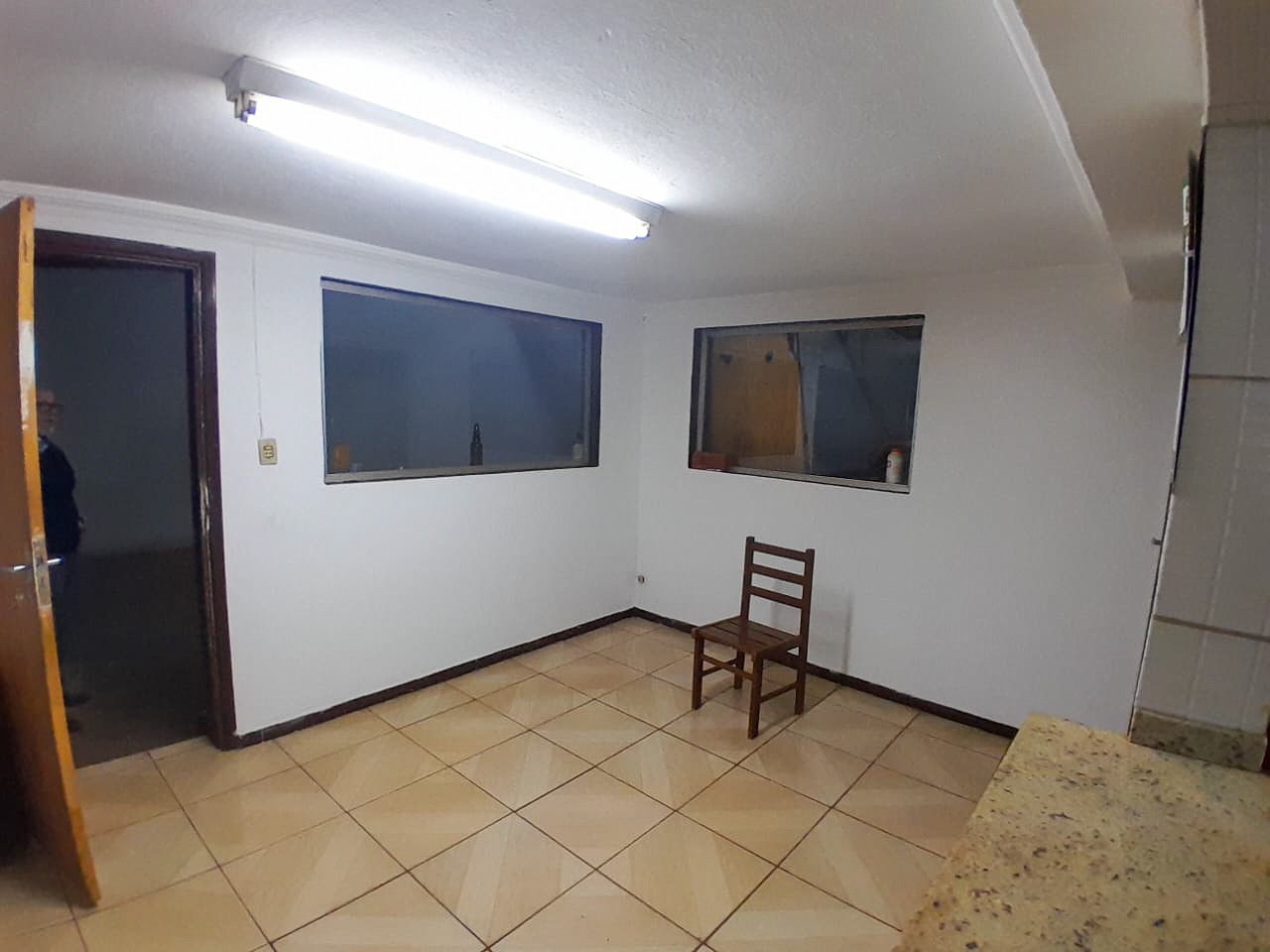 Barracão para locação no bairro Vila Ziober de Londrina - Foto 4