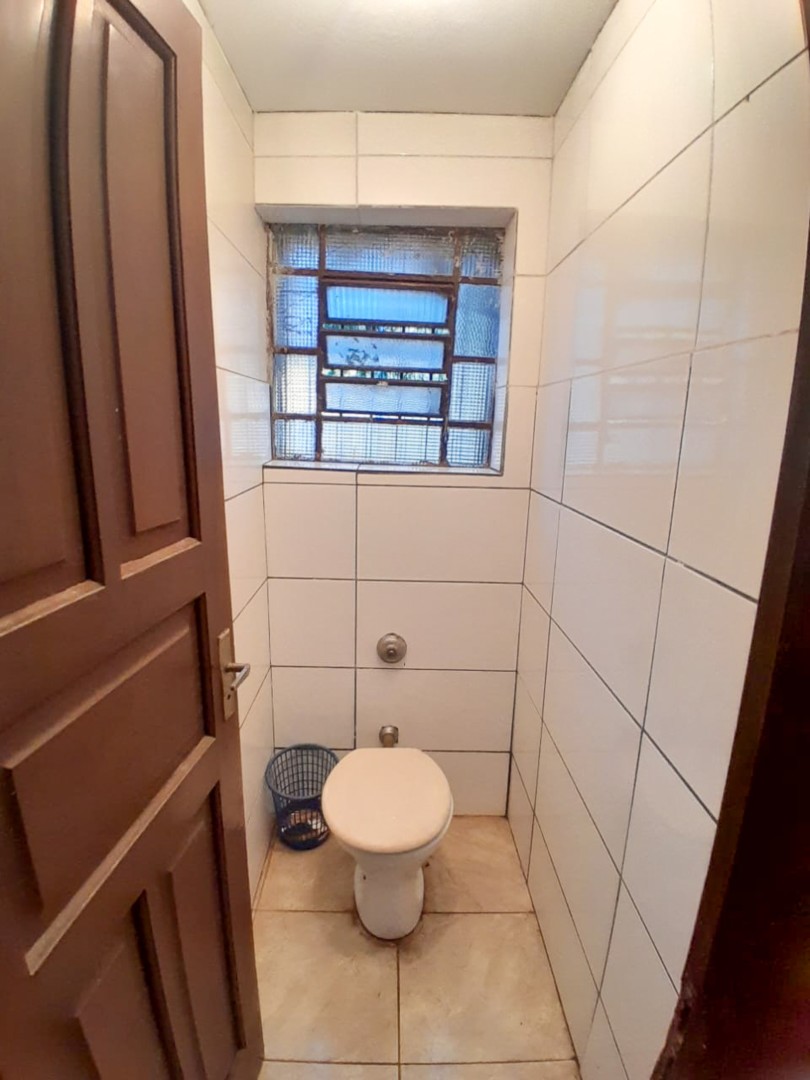 Barracão para locação no bairro Vila Ziober de Londrina - Foto 6