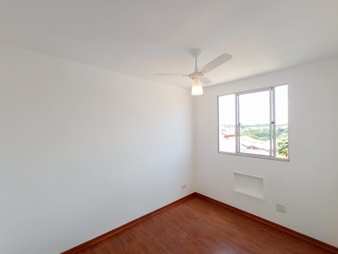 Apartamento para venda no bairro Jamaica de Londrina - Foto 6