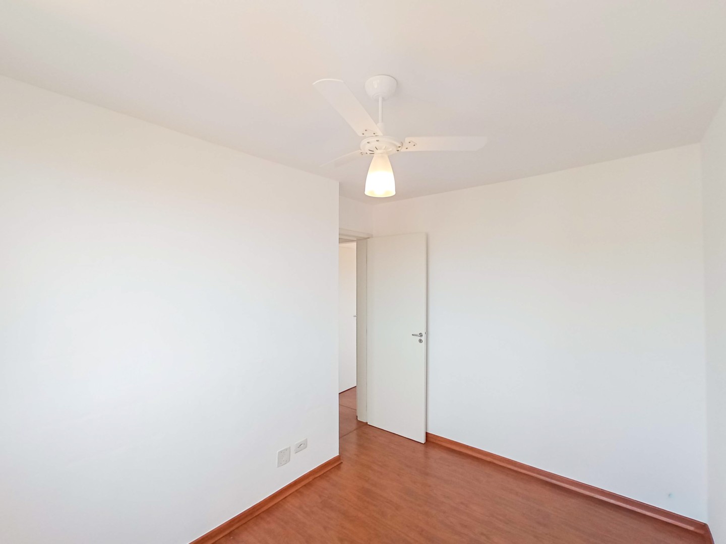 Apartamento para venda no bairro Jamaica de Londrina - Foto 7