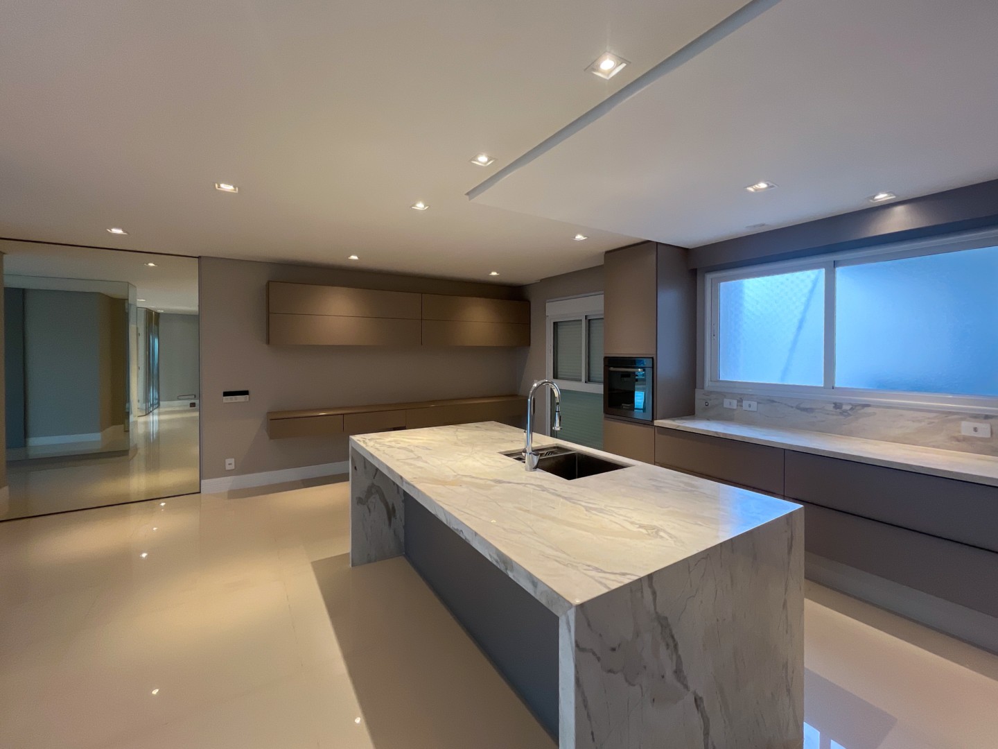 Apartamento para locação no bairro Gleba Fazenda Palhano de Londrina - Foto 6