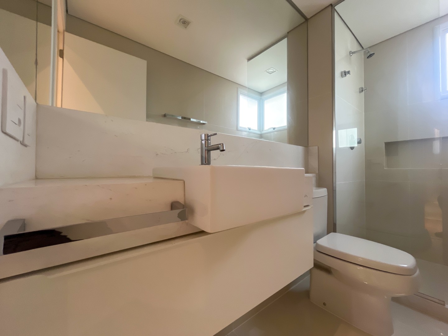 Apartamento para locação no bairro Gleba Fazenda Palhano de Londrina - Foto 12