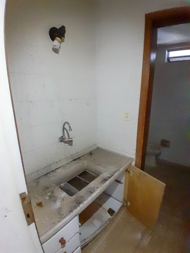 Sala para locação no bairro Caicaras de Londrina - Foto 12