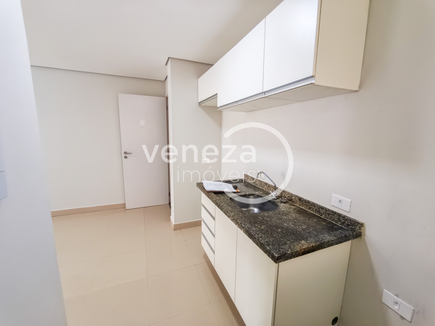 Apartamento para locação no bairro Centro de Londrina - Foto 12