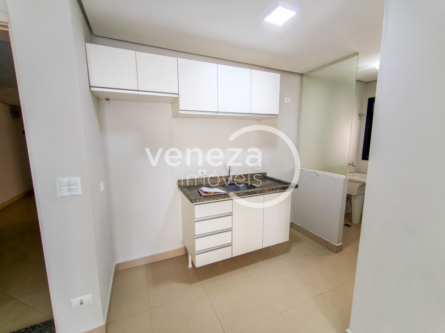 Apartamento para locação no bairro Centro de Londrina - Foto 13
