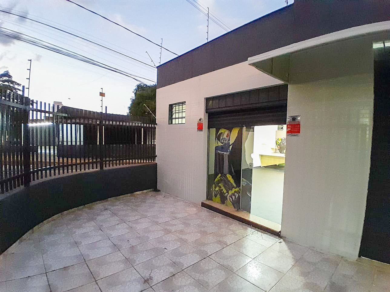 Salão-loja para locação no bairro Vila Larsen 1 de Londrina - Foto 3