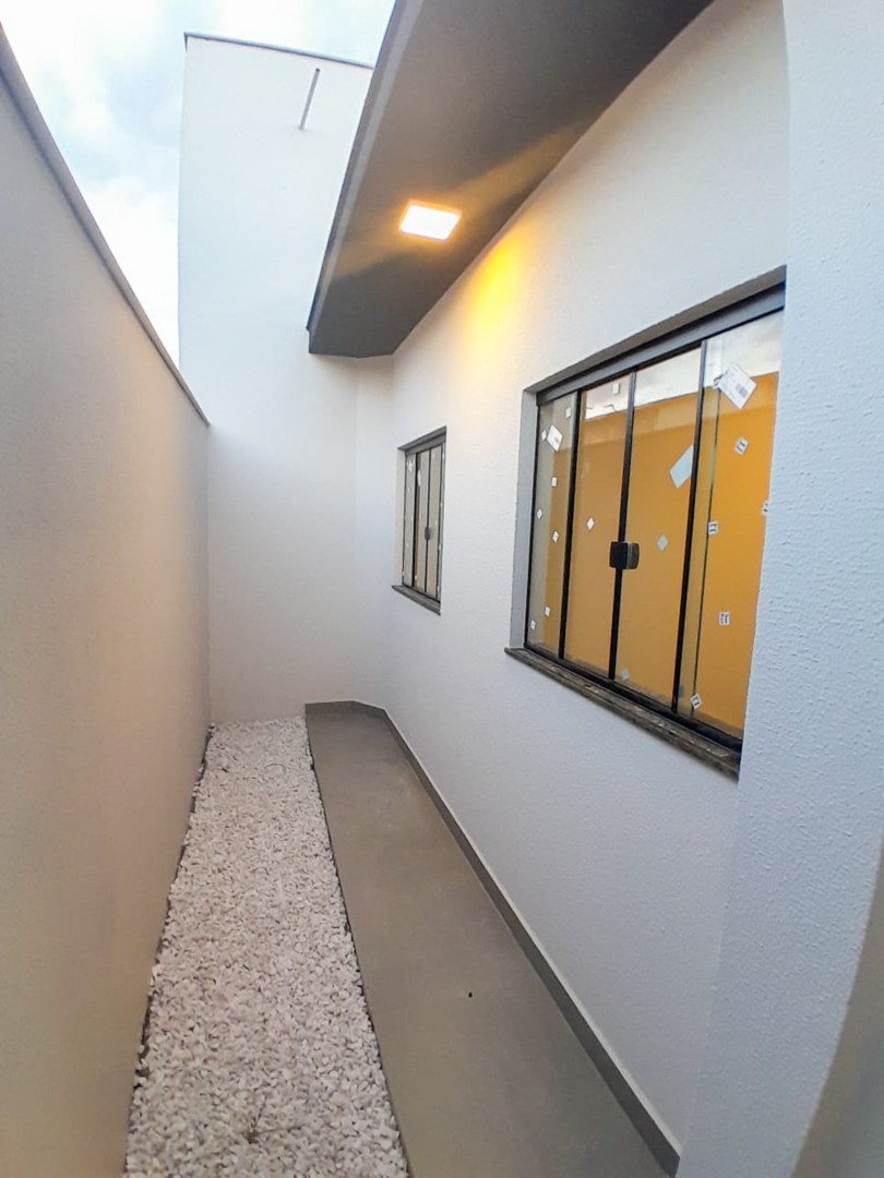 Casa Residencial para venda no bairro Jose B Almeida de Londrina - Foto 11