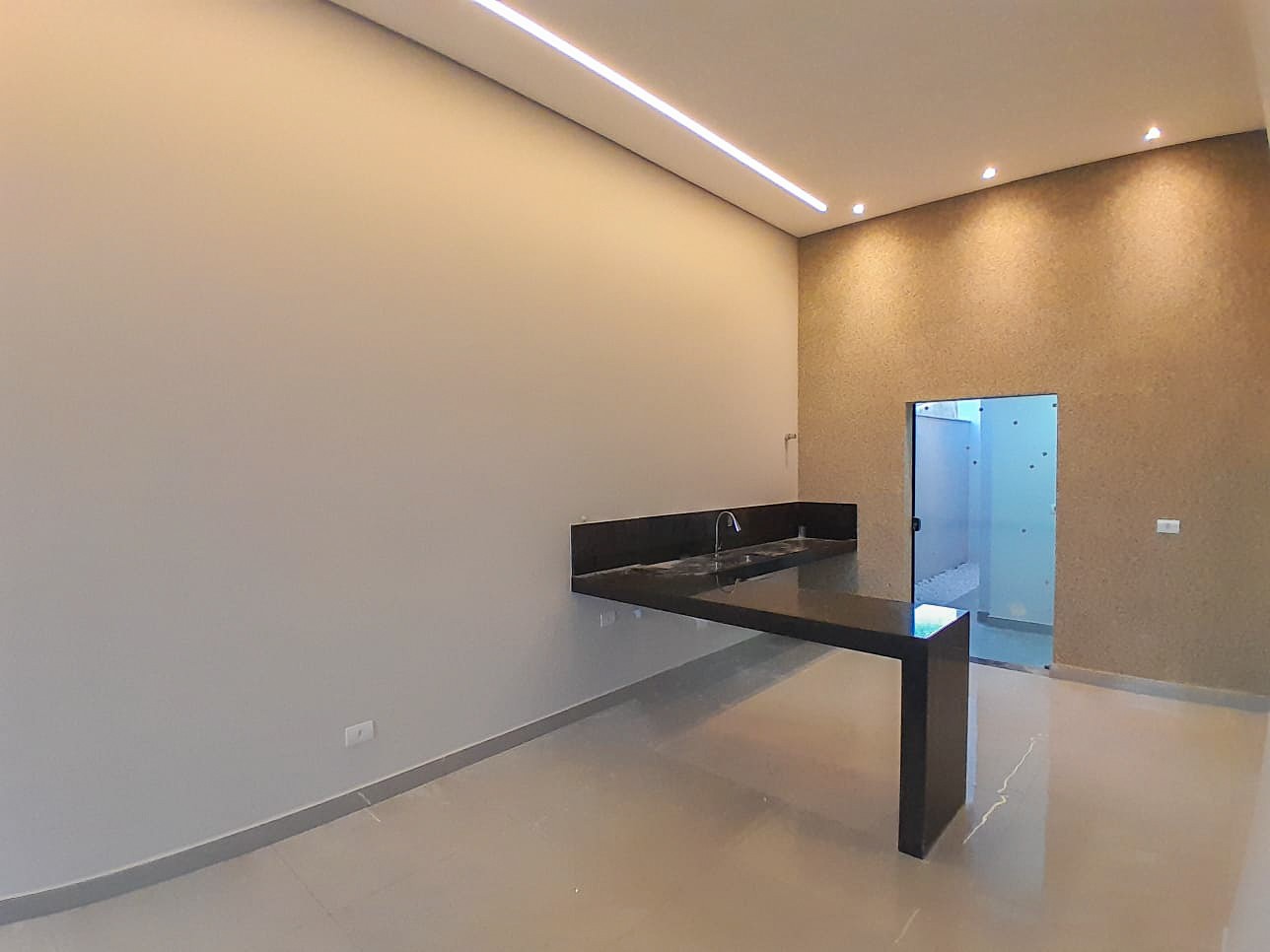 Casa Residencial para venda no bairro Jose B Almeida de Londrina - Foto 9