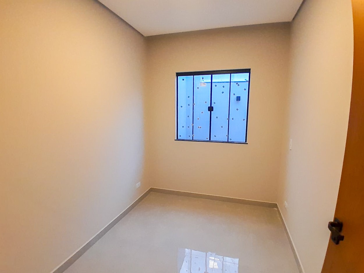 Casa Residencial para venda no bairro Jose B Almeida de Londrina - Foto 9