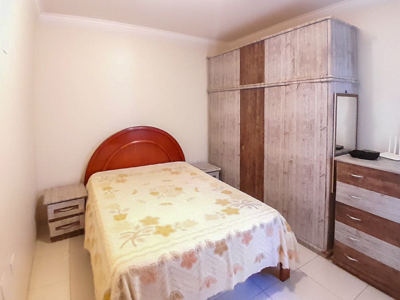 Casa Residencial para venda no bairro Jardim Guararapes de Londrina - Foto 6