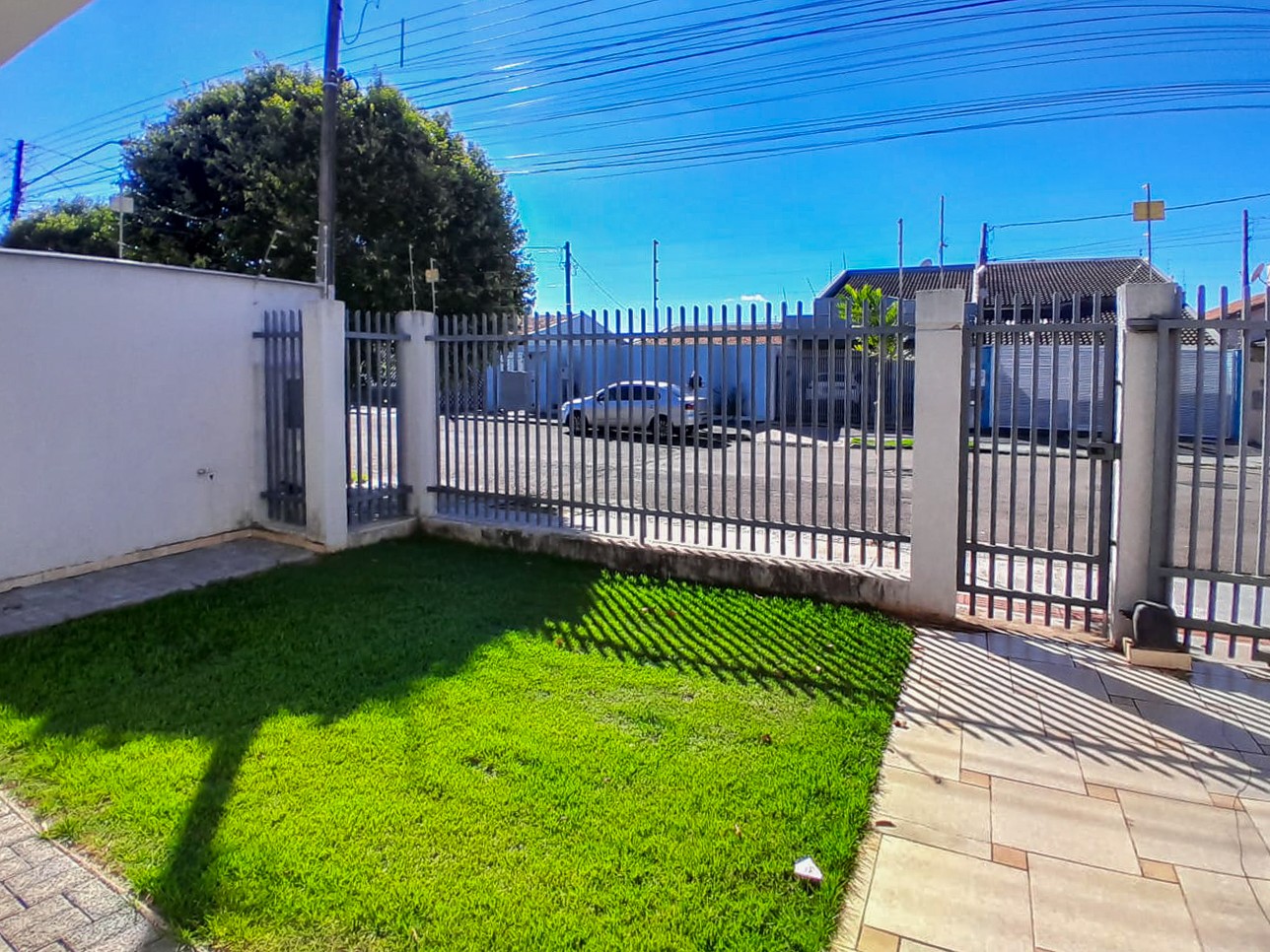 Casa Residencial para venda no bairro Jardim Guararapes de Londrina - Foto 24