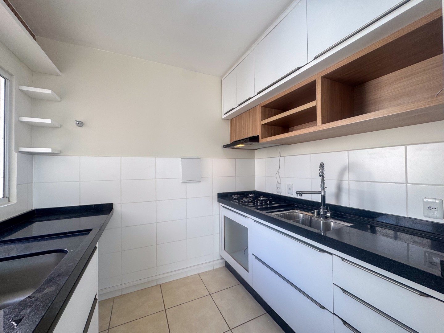 Apartamento para locação no bairro Semiramis Barros Braga de Londrina - Foto 9
