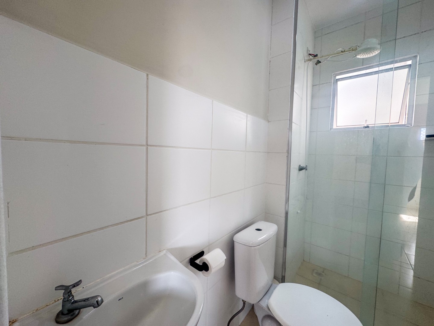 Apartamento para locação no bairro Semiramis Barros Braga de Londrina - Foto 17