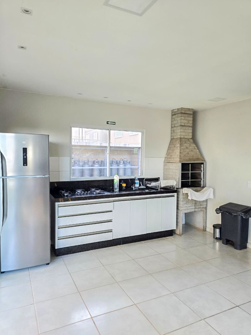 Apartamento para locação no bairro Semiramis Barros Braga de Londrina - Foto 22