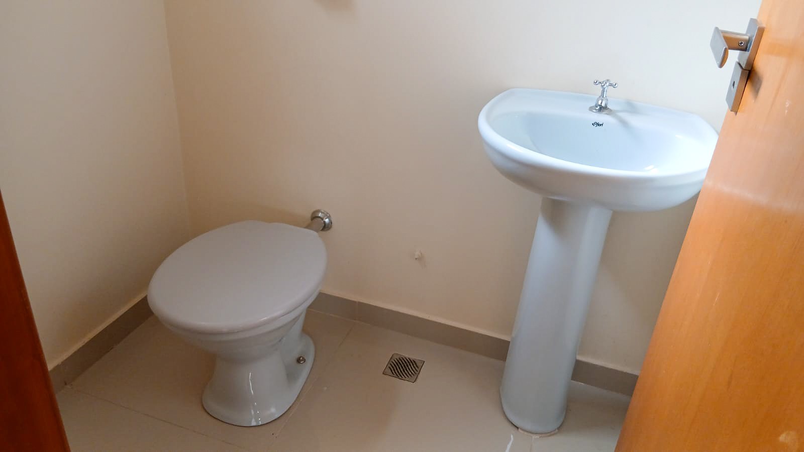 Casa Residencial para locação no bairro Jardim Central Park de Londrina - Foto 20
