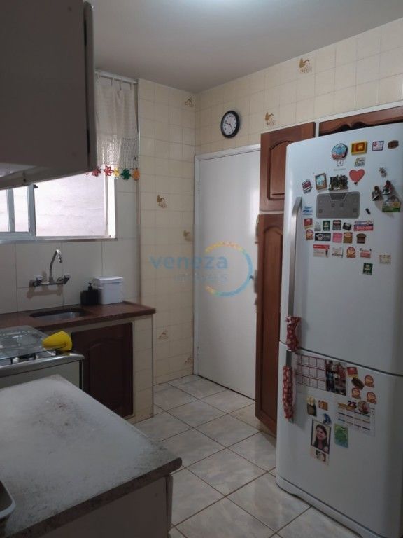 Apartamento para venda no bairro Centro de Londrina - Foto 17
