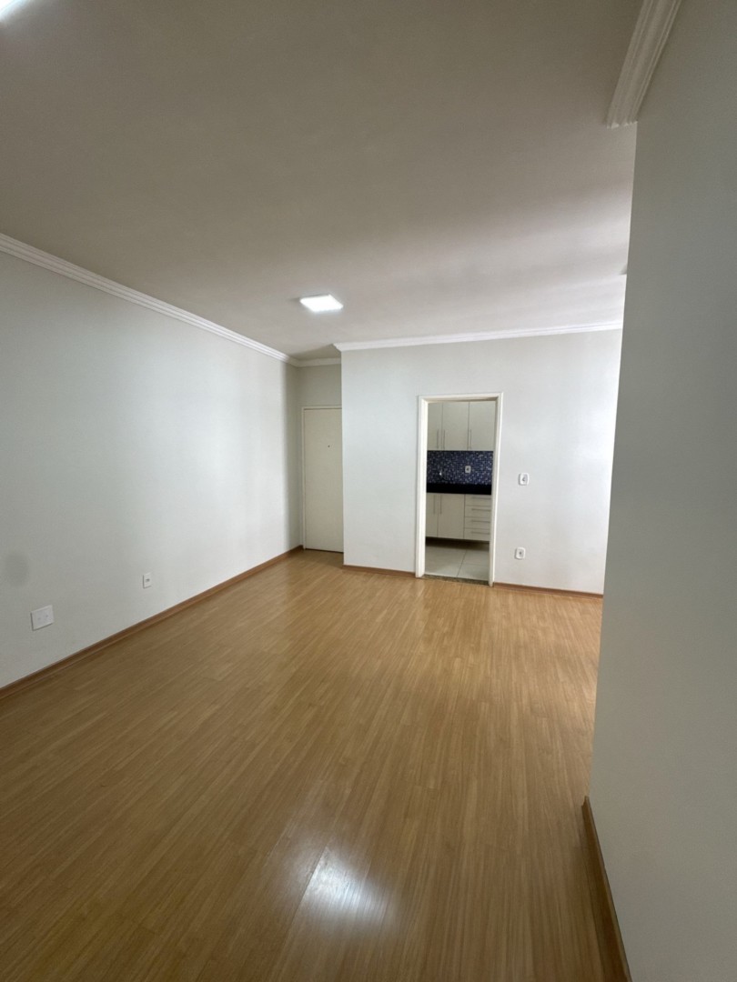 Apartamento para venda no bairro Centro de Londrina - Foto 5